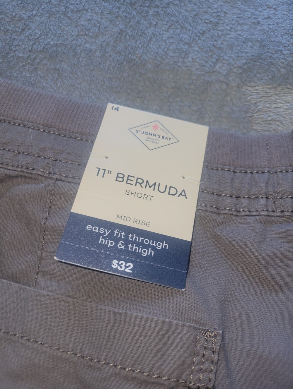 Women's Brown Cargo Shorts - Bermuda - Picture 5 of 5